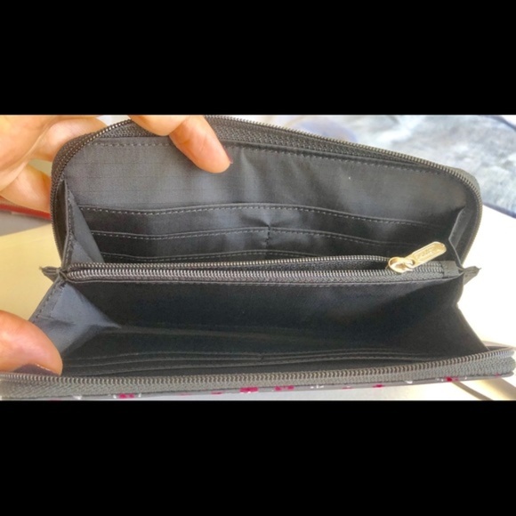 Lesportsac Bags Lesportsac Taylor Zip Around Wallet Ditsy Floral